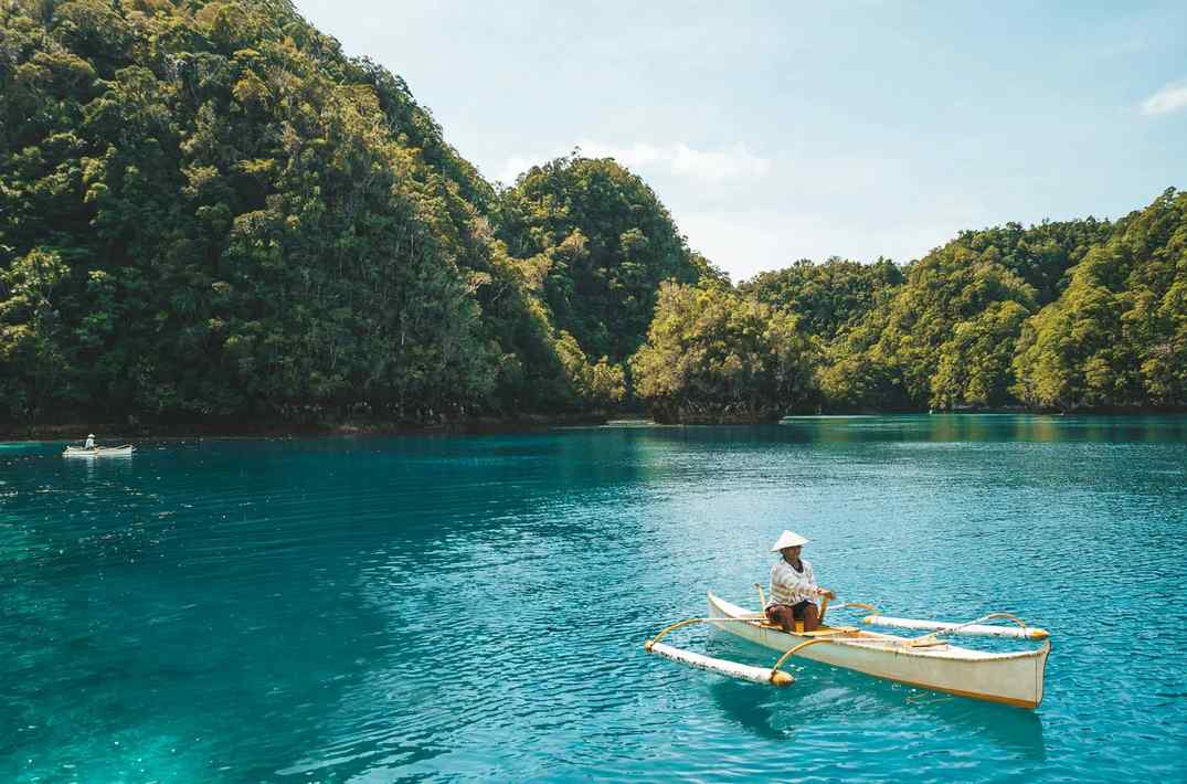 Sohoton Cove, Bucas Grande: Routes, Costs and Jellyfish